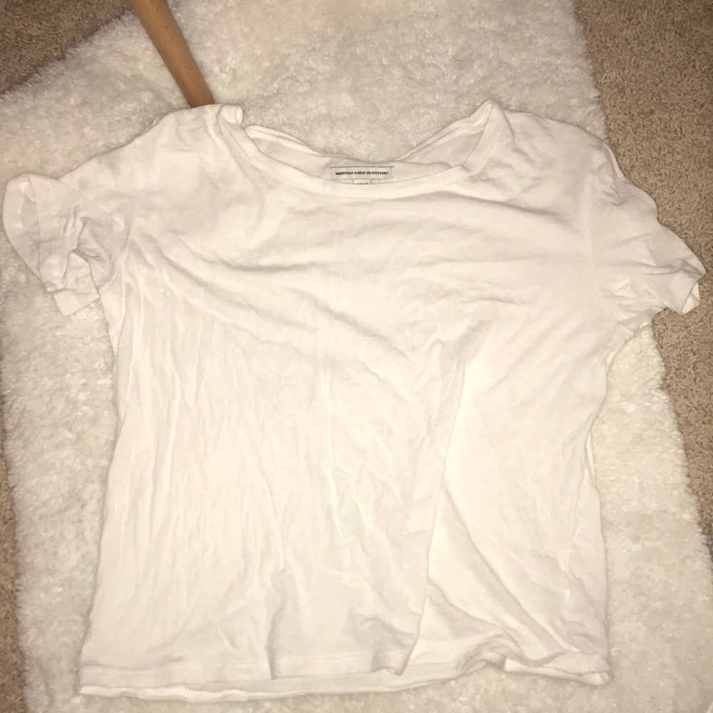 American eagle crop top shirt